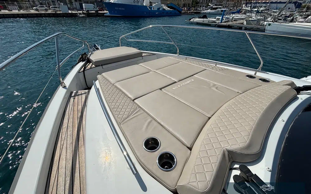 slider 24 Jeanneau DB 43