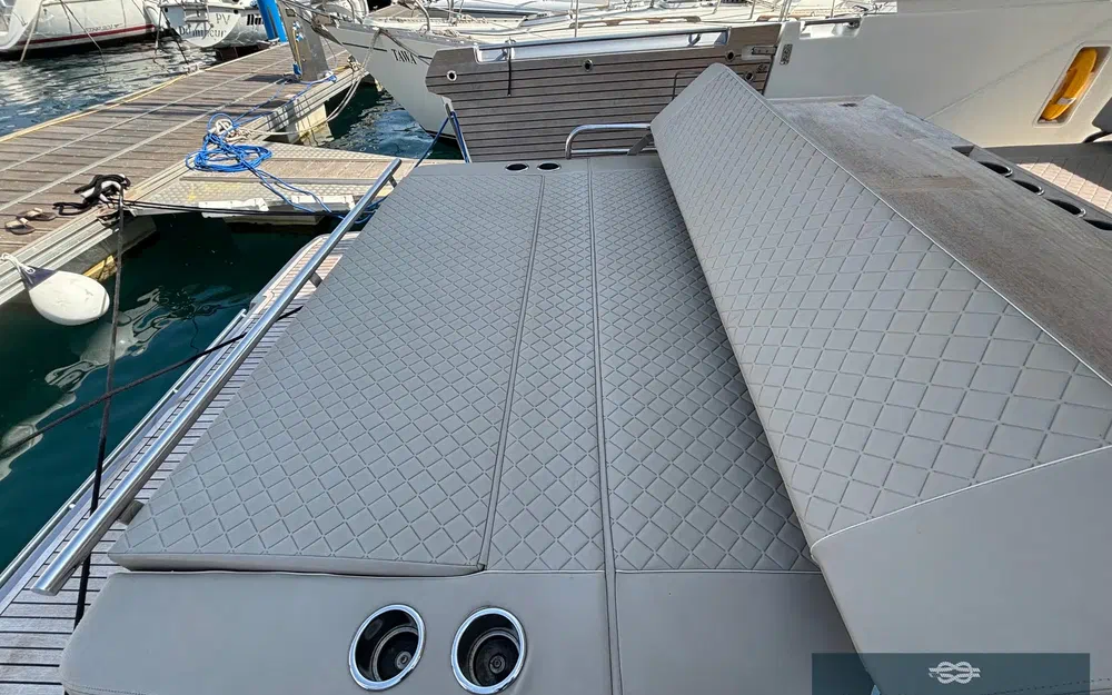 slider 40 Jeanneau DB 43