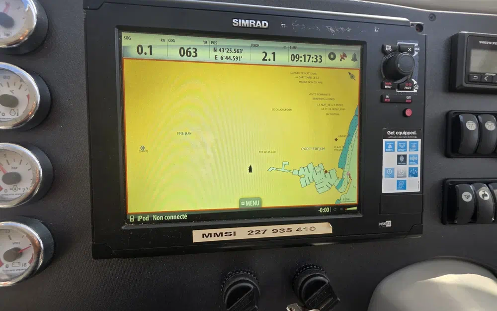 slider 21 Beneteau Gran Turismo 38