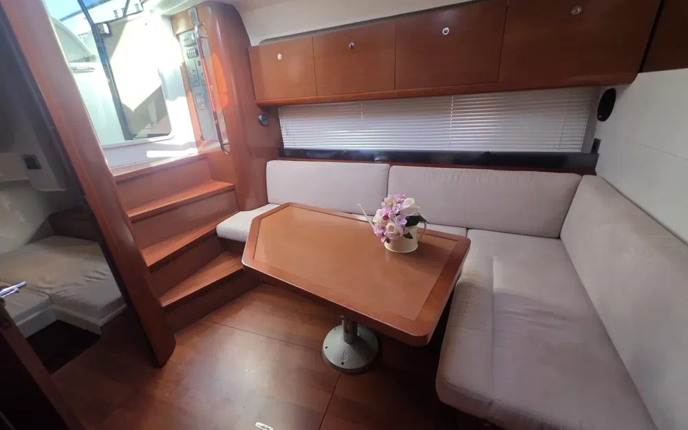 slider 23 Beneteau Gran Turismo 38