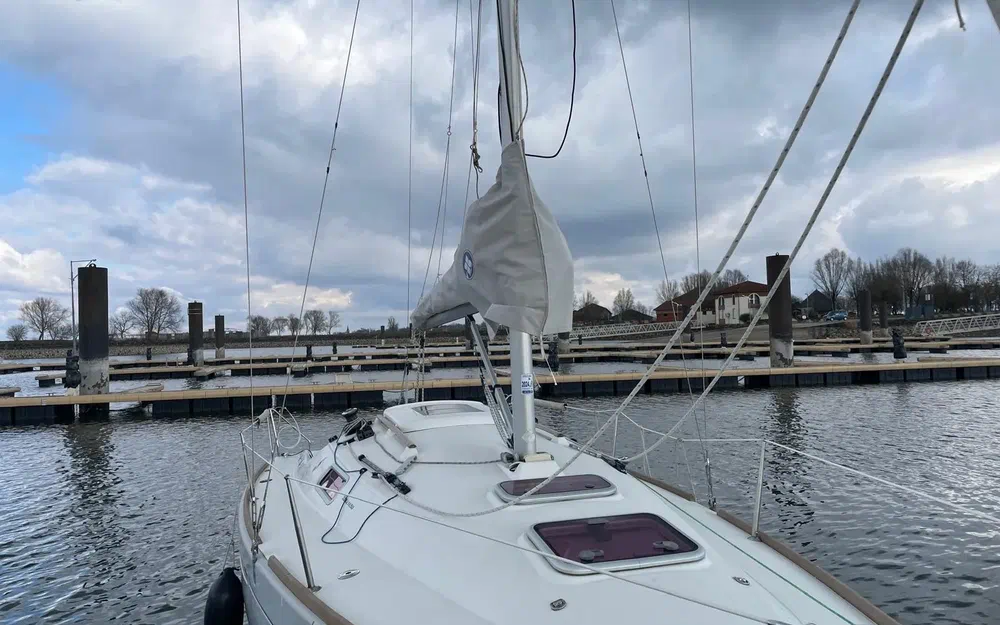 slider 14 Beneteau First 25.7 S