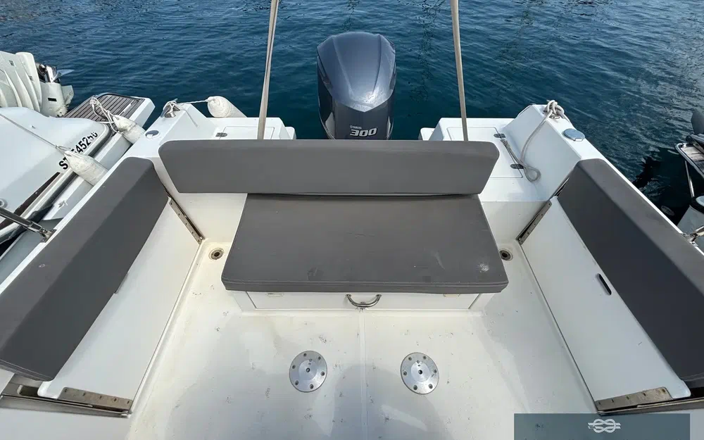 slider 12 Pacific Craft 750 Open