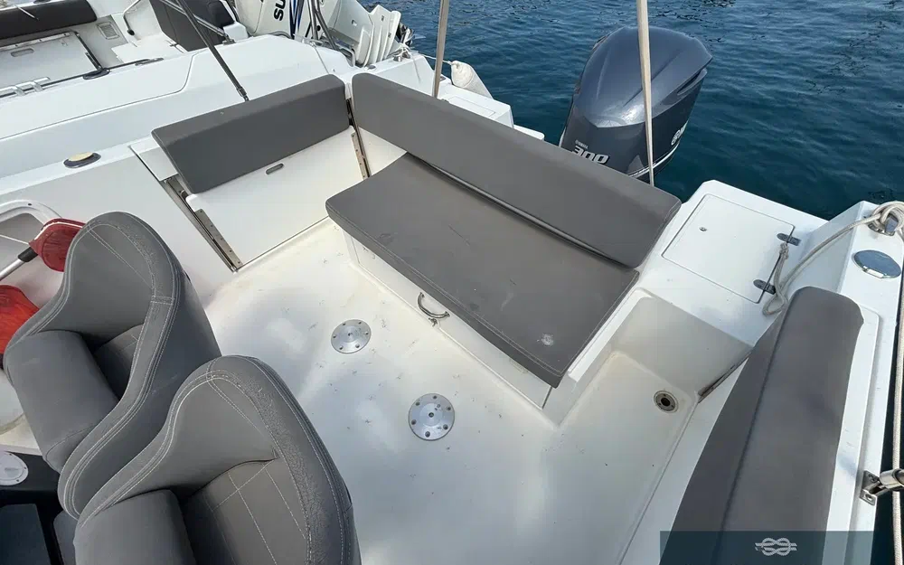 slider 14 Pacific Craft 750 Open