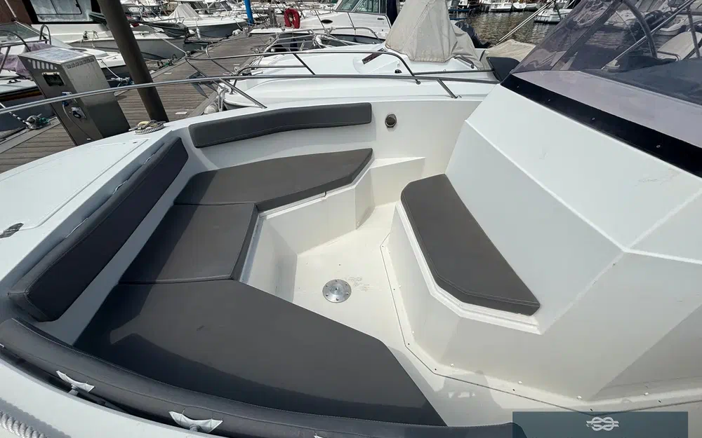 slider 4 Pacific Craft 750 Open