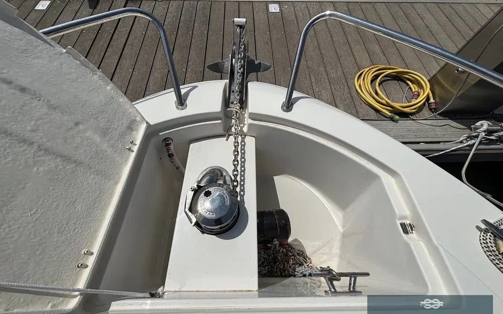 slider 6 Pacific Craft 750 Open
