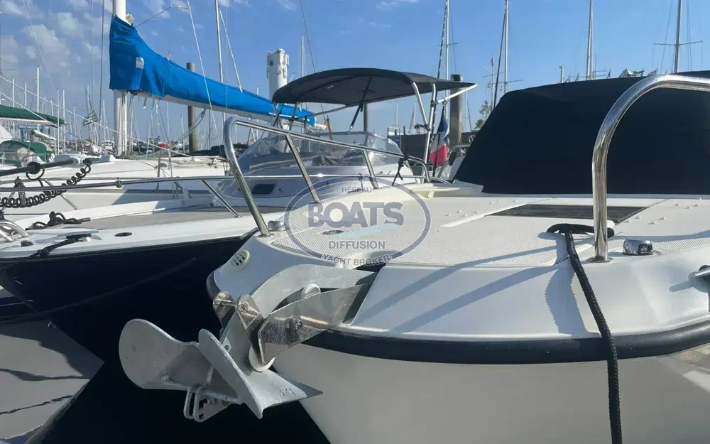 slider 11 Quicksilver Activ 755 Open