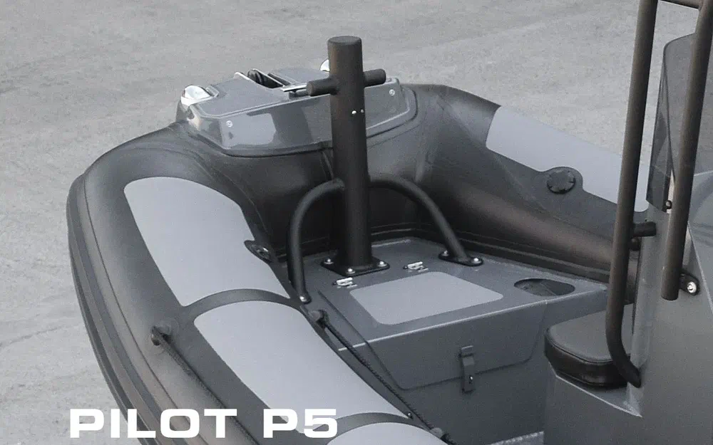 slider 12 Iron Boats GALAXY PILOT P5
