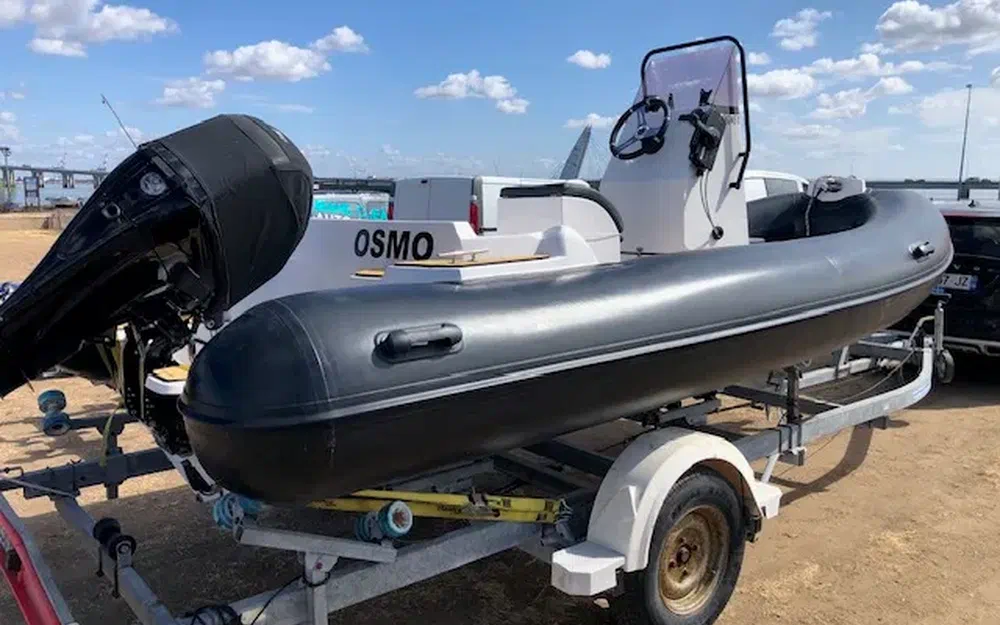 slider 1 Polimarine Rib 520