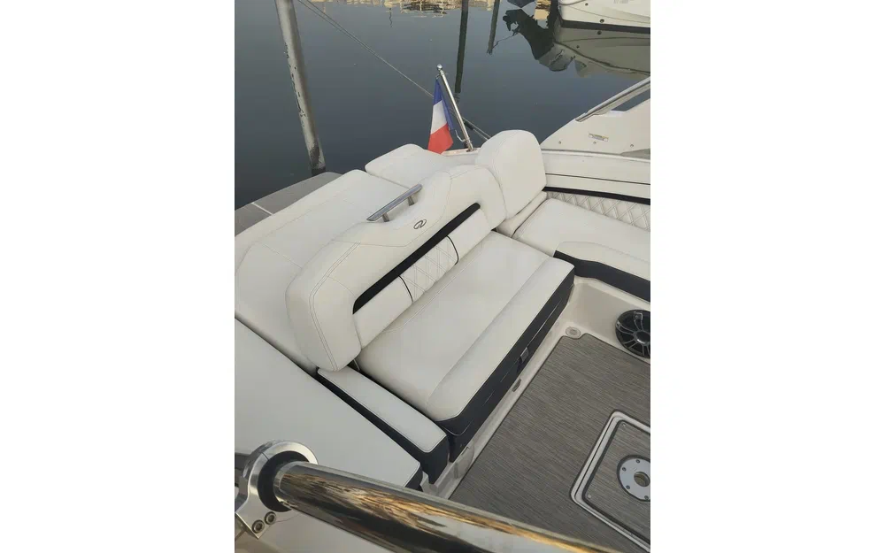 slider 14 Regal LS4C
