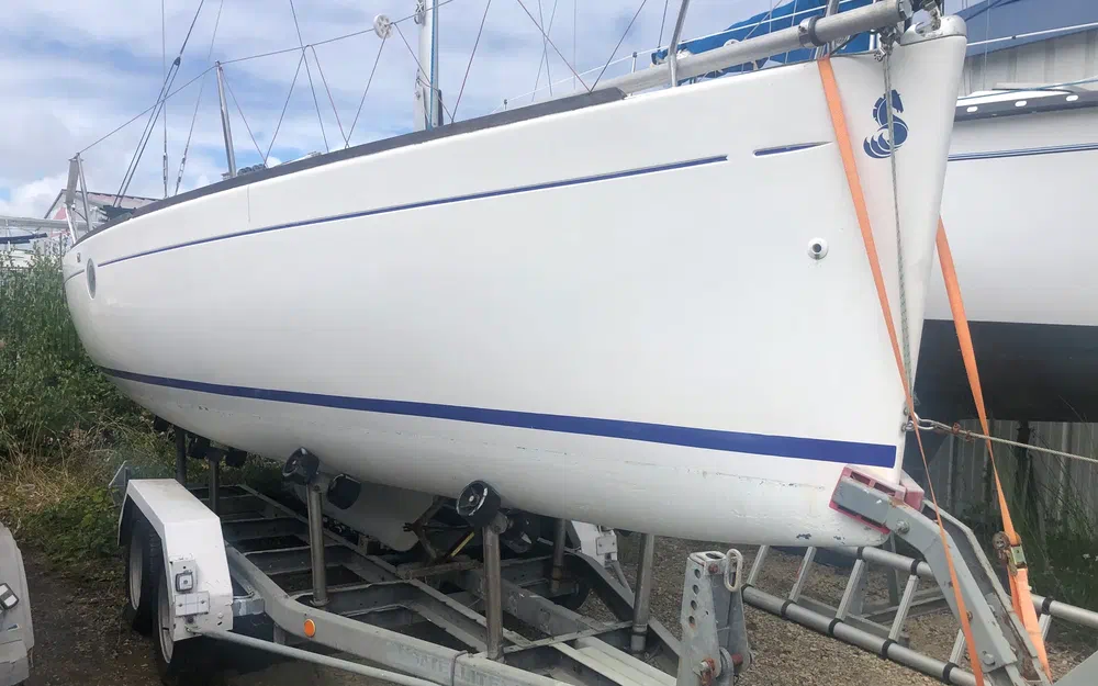 slider 0 Beneteau First 211