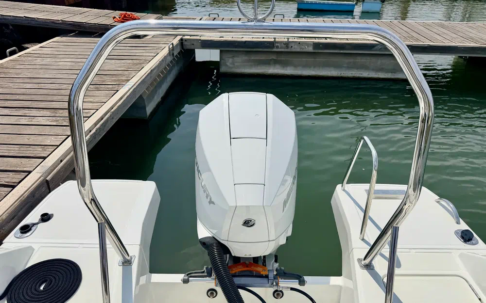 slider 19 Jeanneau CAP CAMARAT 7.5 CC SERIE 3