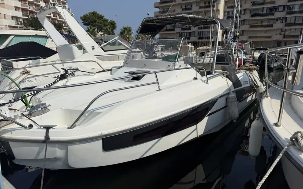 slider 0 Beneteau Flyer 7.7 SUNdeck