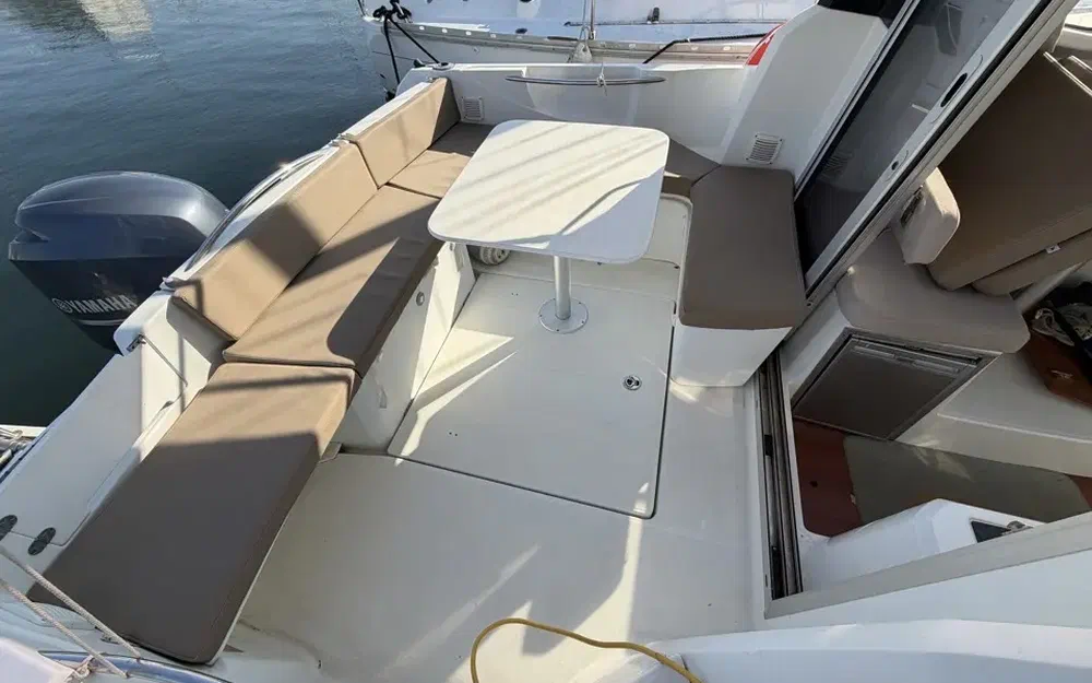 slider 13 Jeanneau Merry Fisher 755