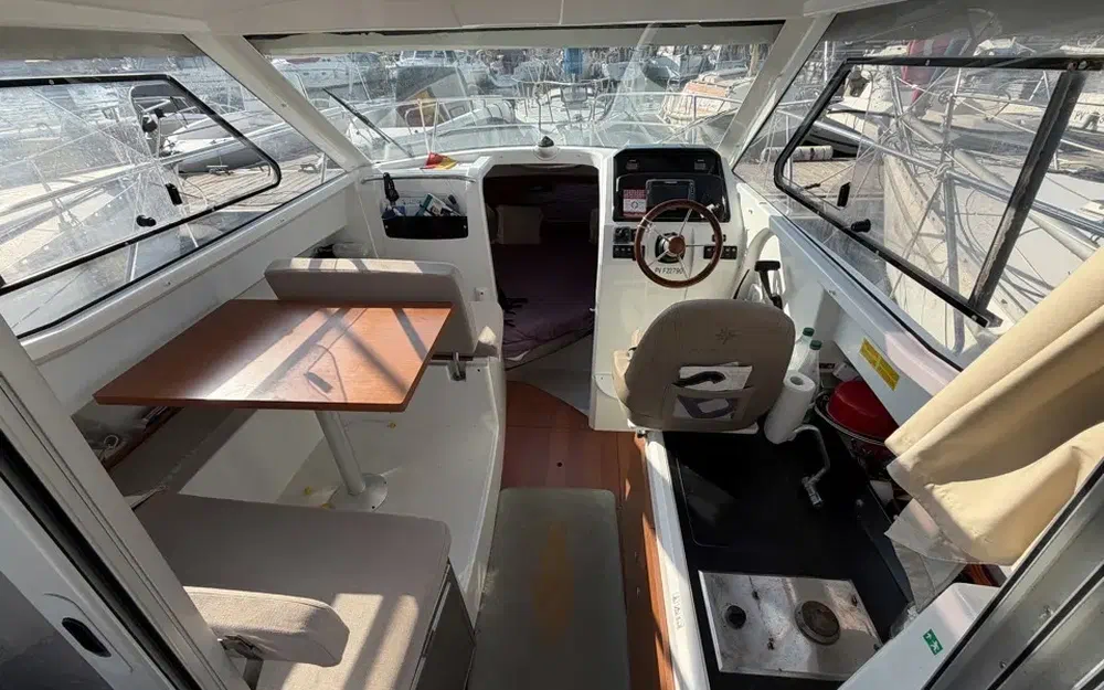 slider 15 Jeanneau Merry Fisher 755