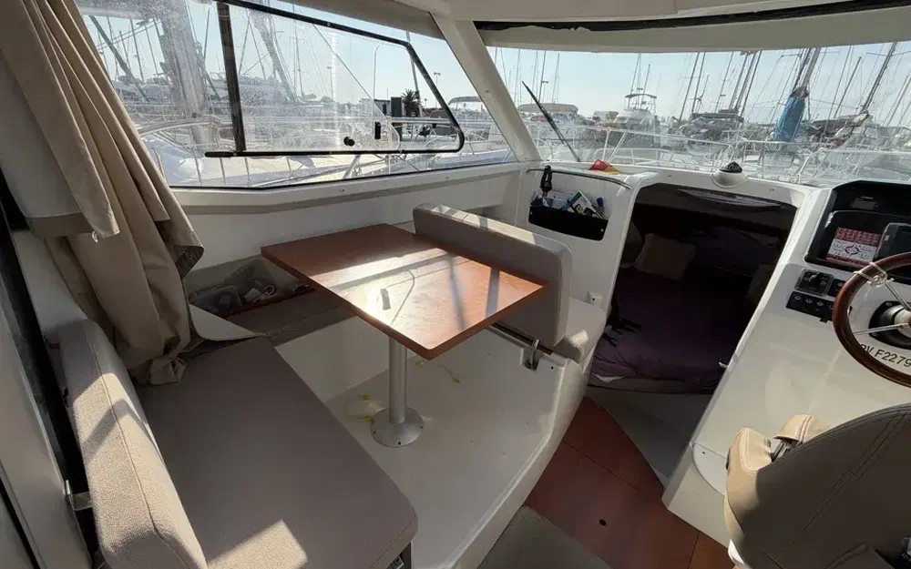 slider 20 Jeanneau Merry Fisher 755