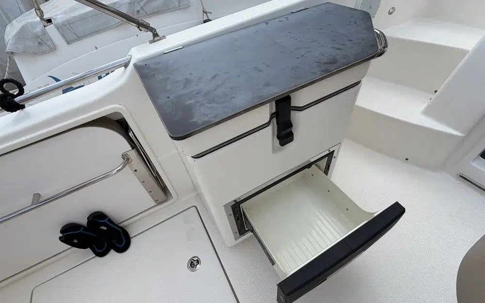 slider 21 Quicksilver Activ 755 Sundeck