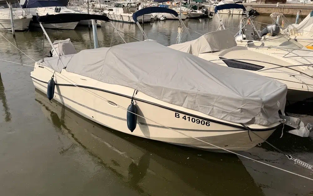 slider 43 Quicksilver Activ 755 Sundeck