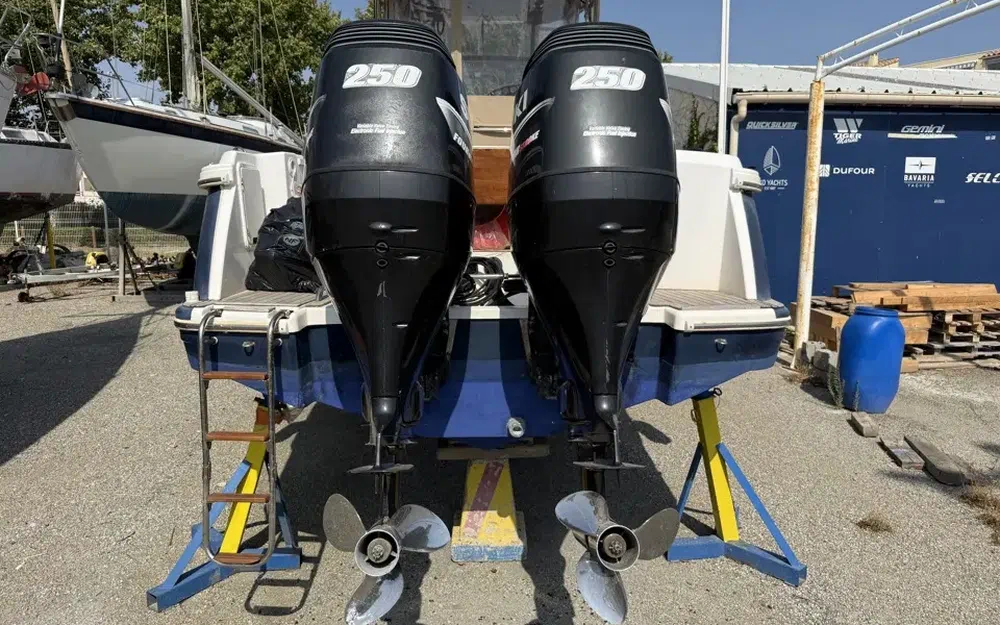 slider 19 Jeanneau Cap Camarat 925 WA