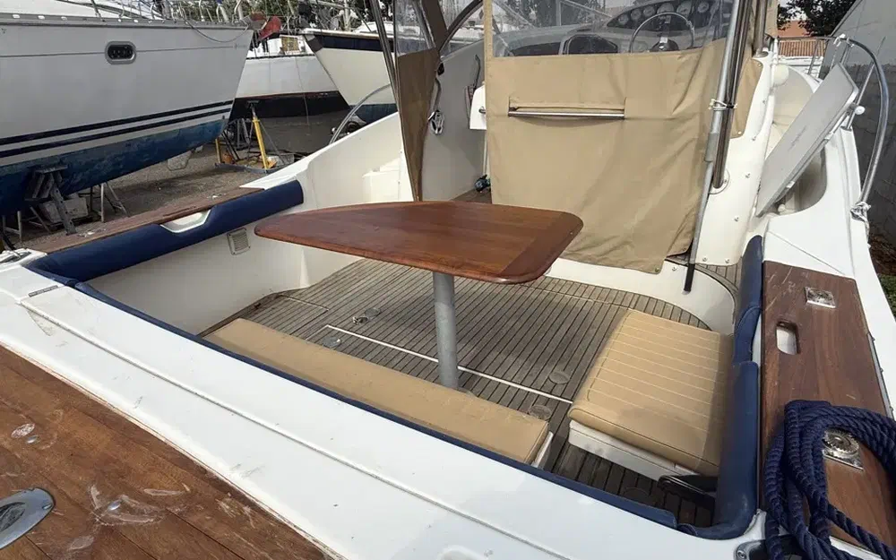 slider 6 Jeanneau Cap Camarat 925 WA