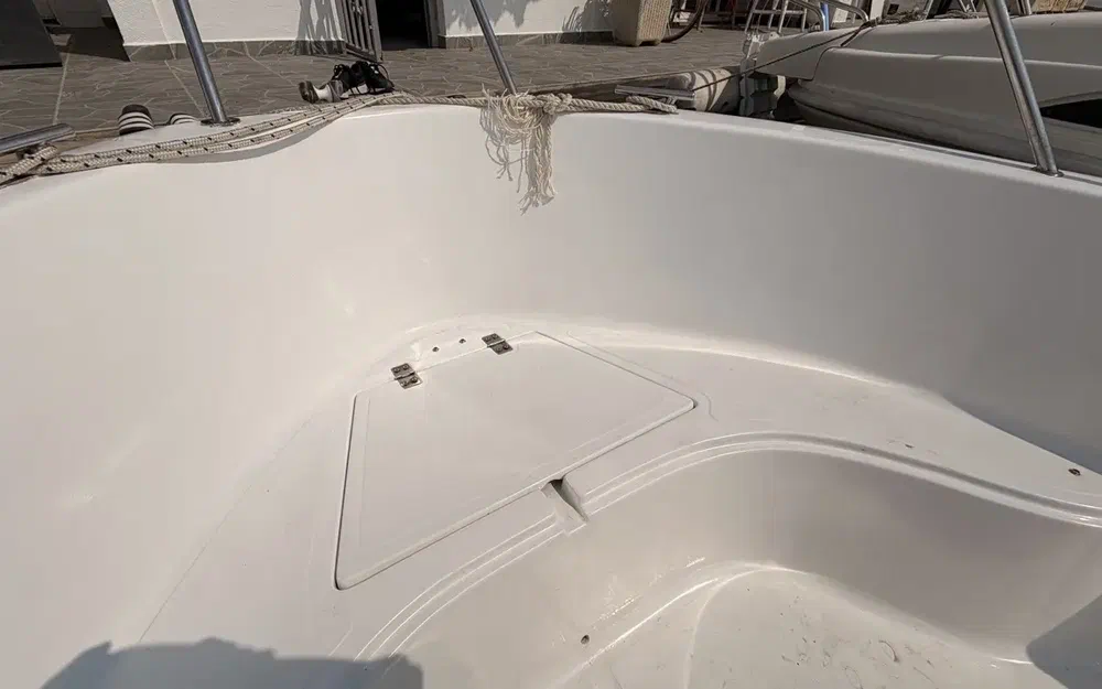 slider 8 Pacific Craft 550 Open