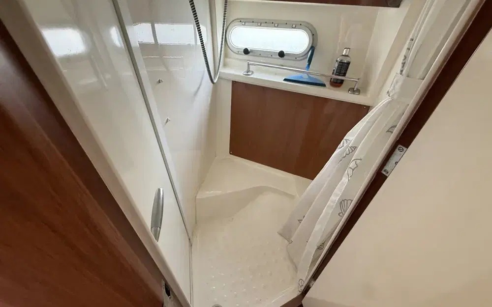 slider 22 Sealine S 38