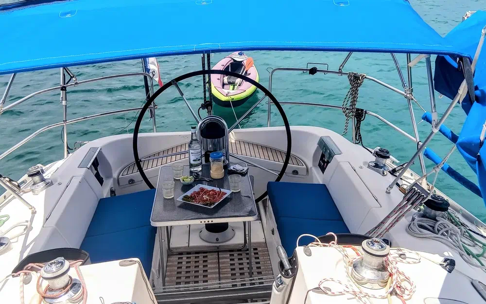 slider 7 Beneteau First 41 S5