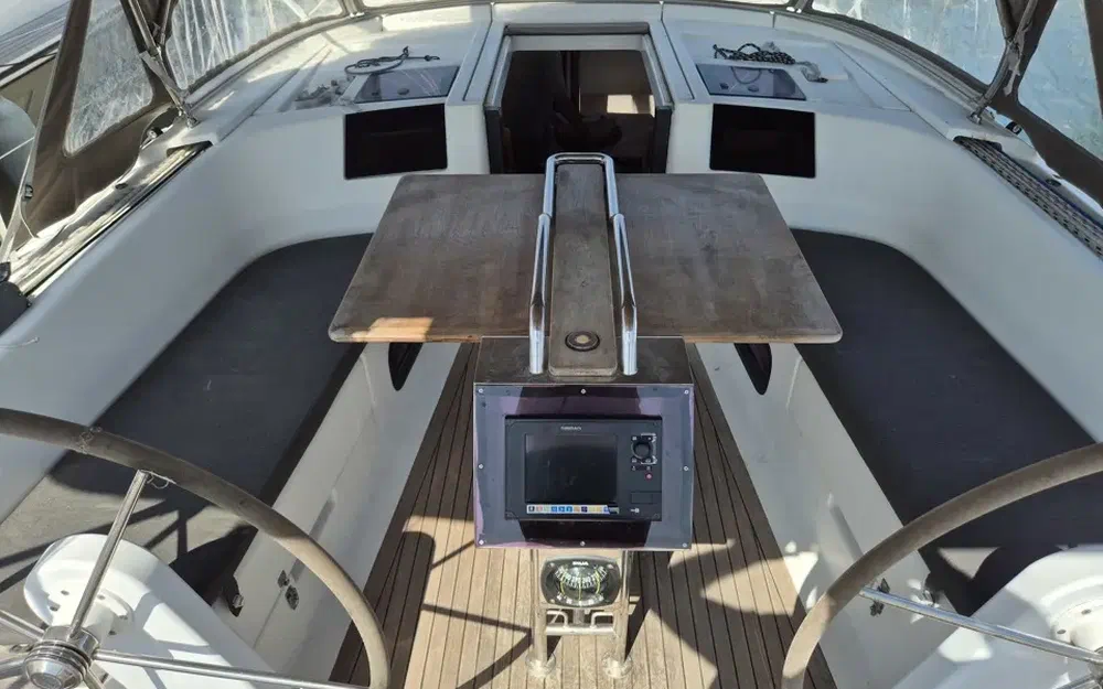 slider 17 Hanse 385