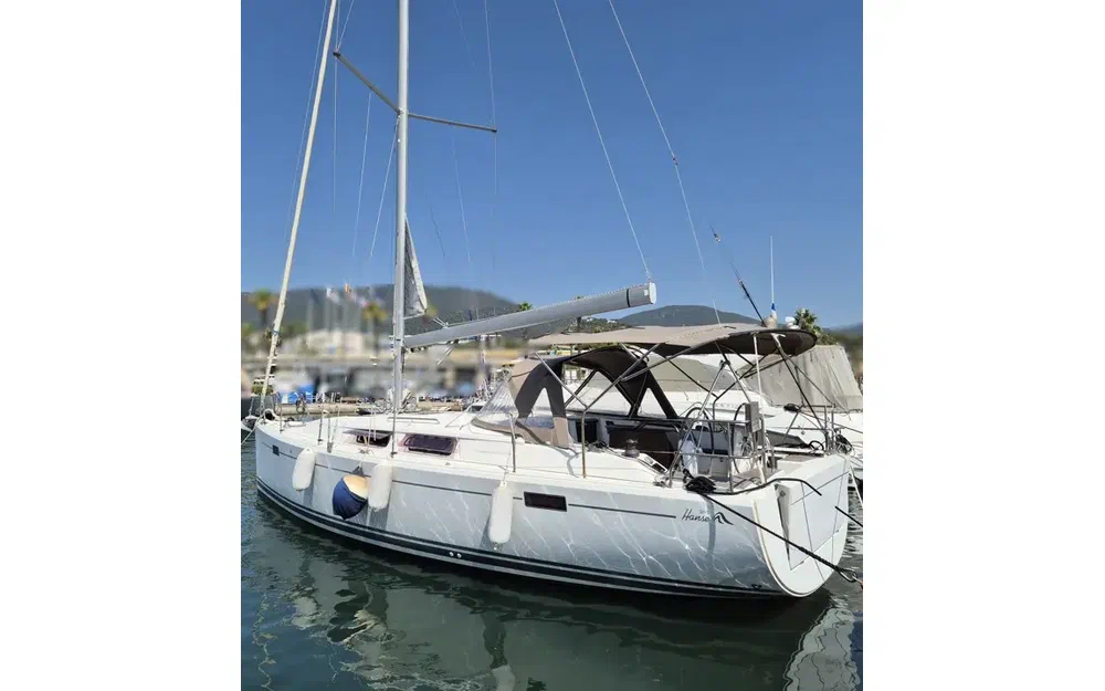 slider 1 Hanse 385