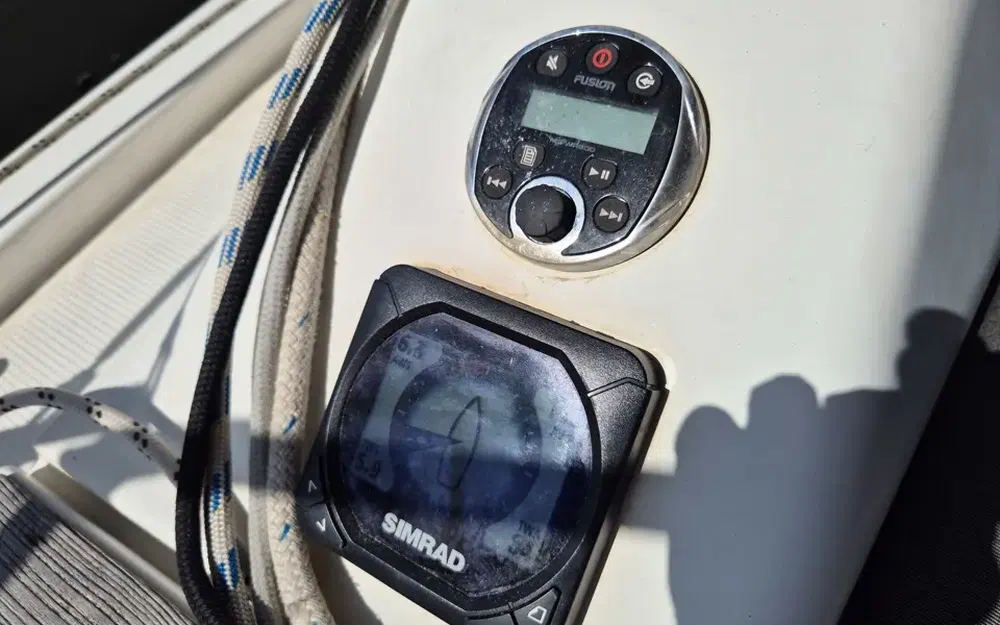 slider 21 Hanse 385