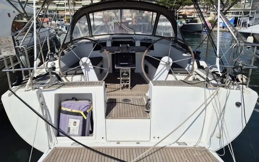 slider 8 Hanse 385