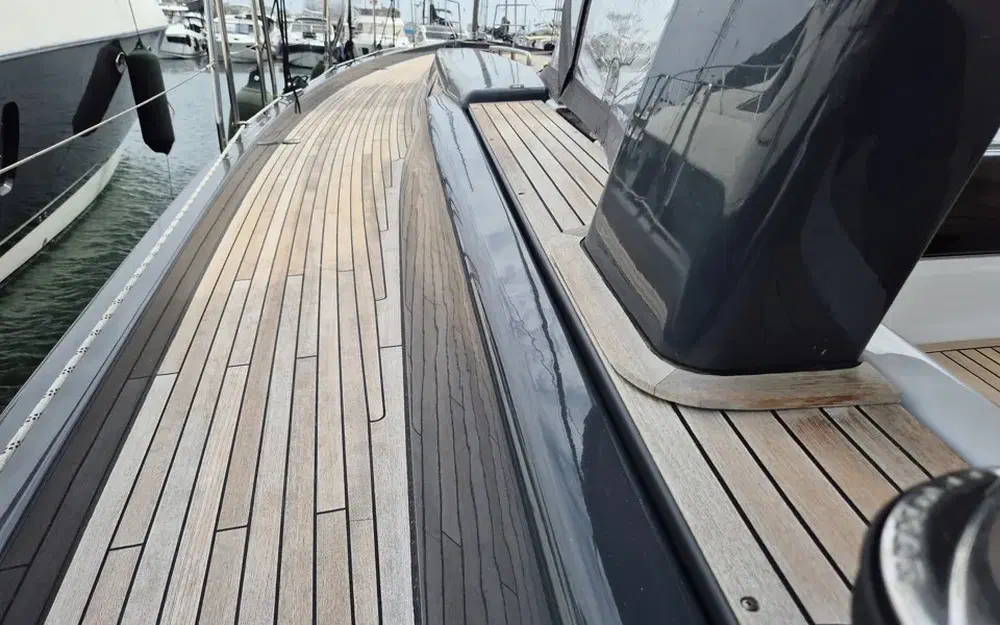 slider 33 Hanse 575