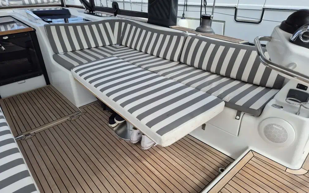 slider 34 Hanse 575