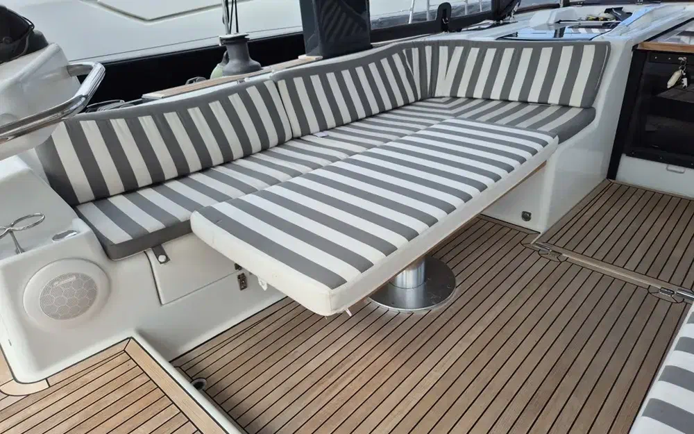 slider 35 Hanse 575