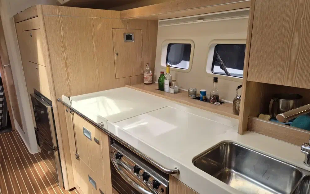 slider 37 Hanse 575