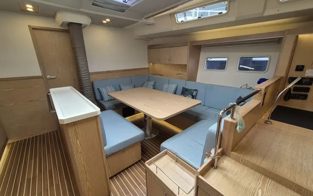 slider 38 Hanse 575