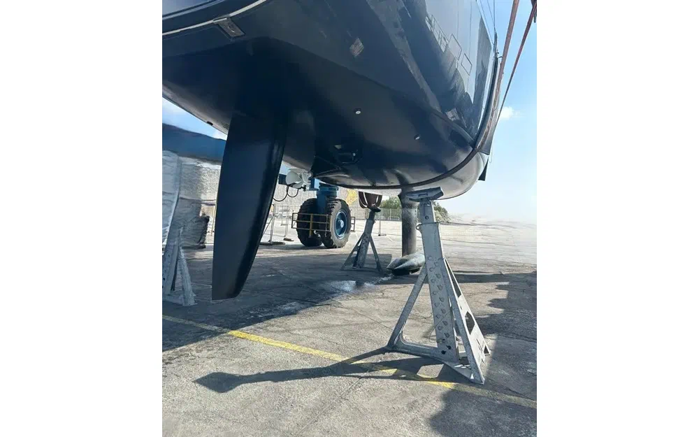 slider 82 Hanse 575