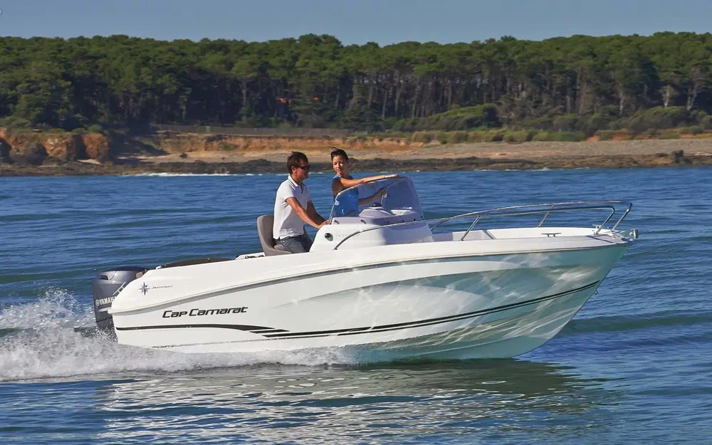 slider 0 Jeanneau Cap Camarat 5.5 CC Serie 2