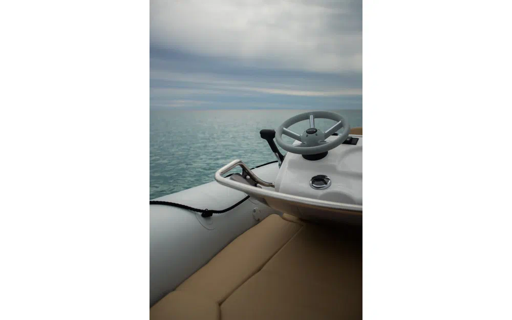 slider 12 Bombard Sunrider 550