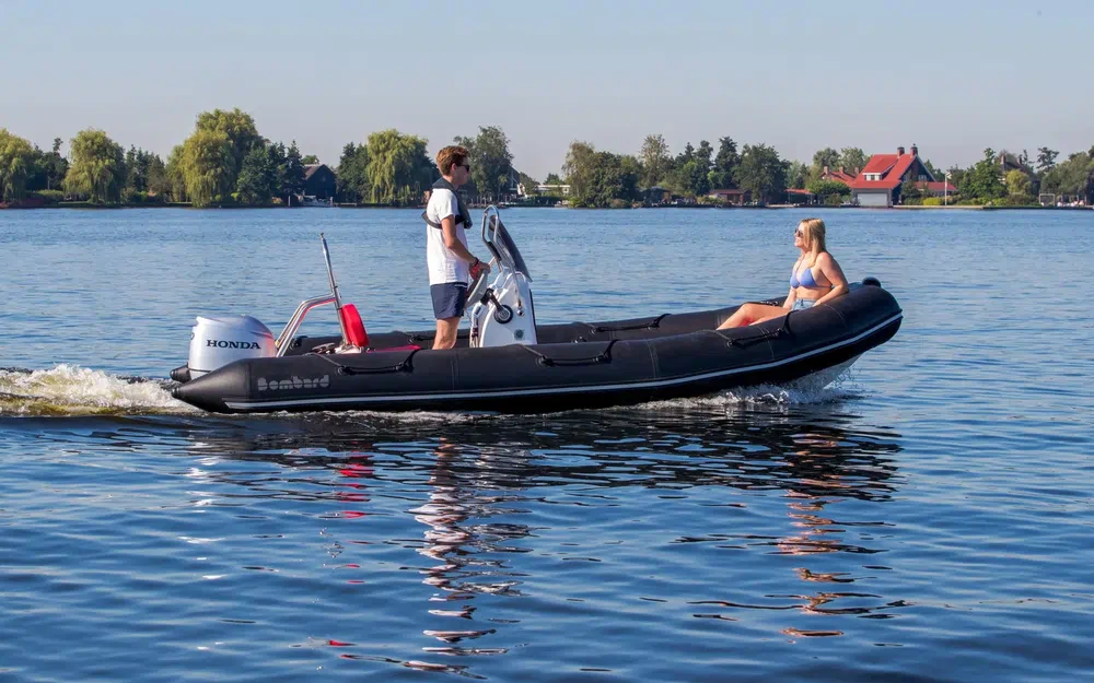 slider 1 Bombard Sunrider 550