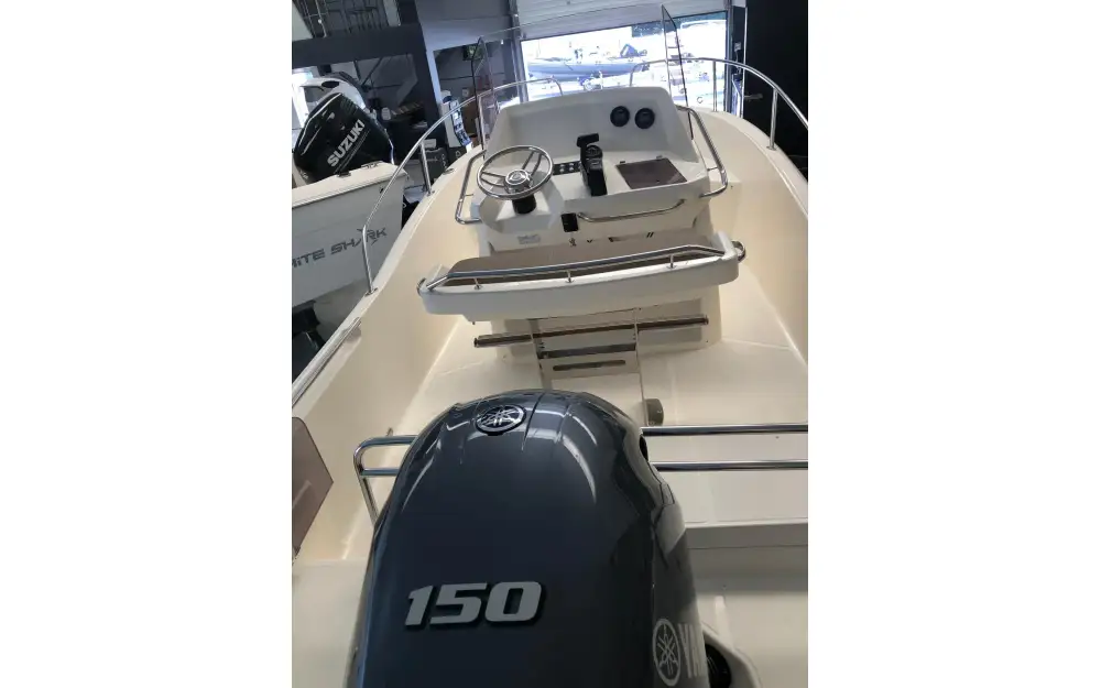 White SharkWhite Shark 210 CC Origin