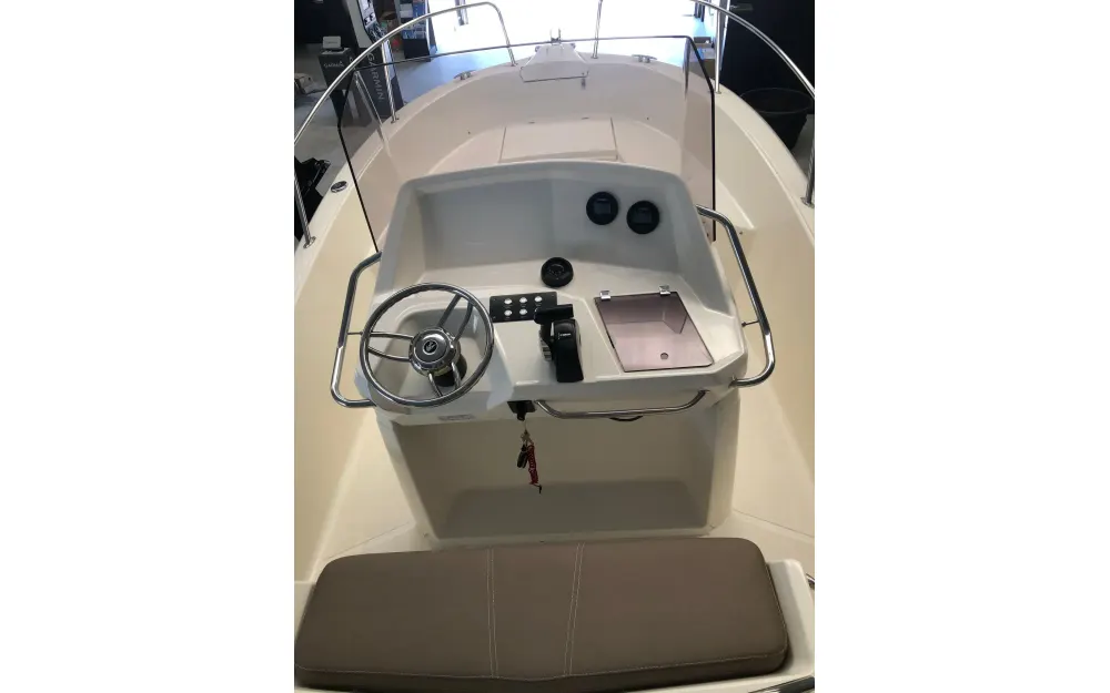 slider 3 White Shark  210 CC Origin - null