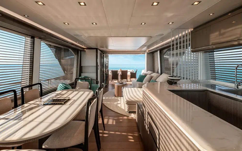 slider 11 Monte Carlo MCY 76