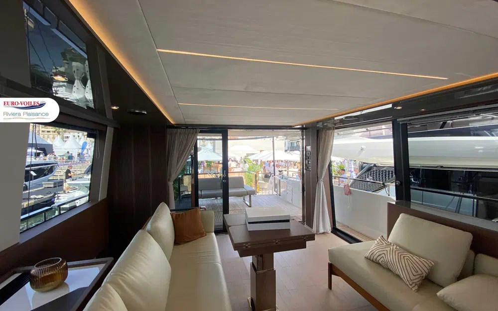 slider 4 Prestige Yachts X60