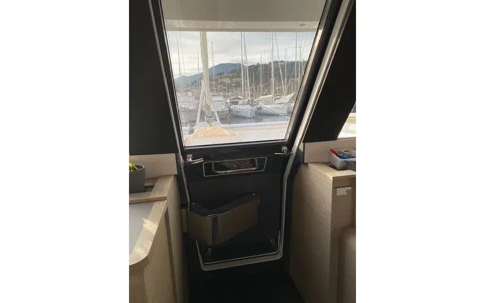 slider 15 Fountaine Pajot Alegria 67