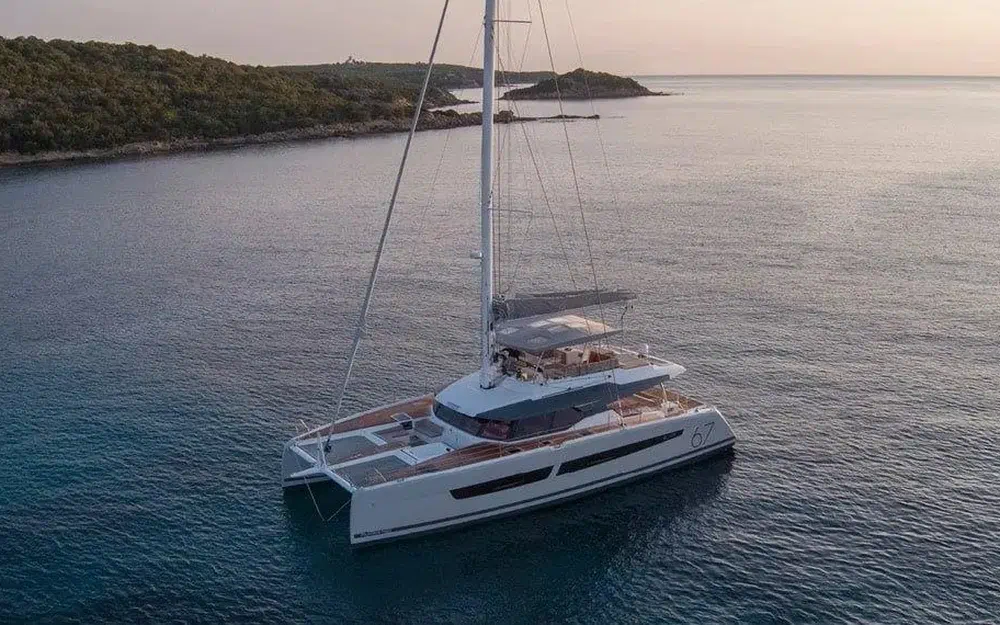 slider 1 Fountaine Pajot Alegria 67