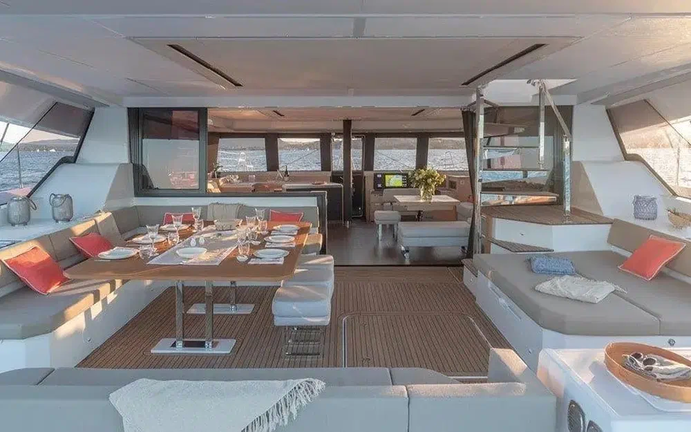 slider 4 Fountaine Pajot Alegria 67