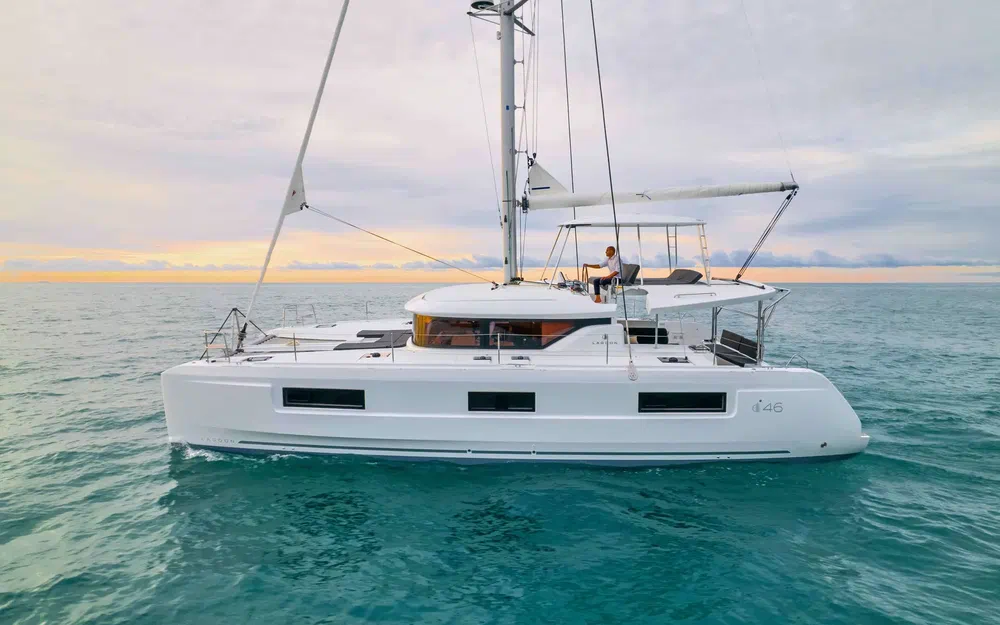 slider 5 Lagoon 46