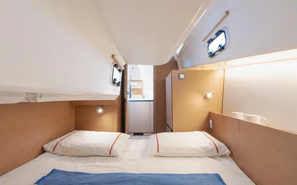 slider 15 Jeanneau sun odyssey 350