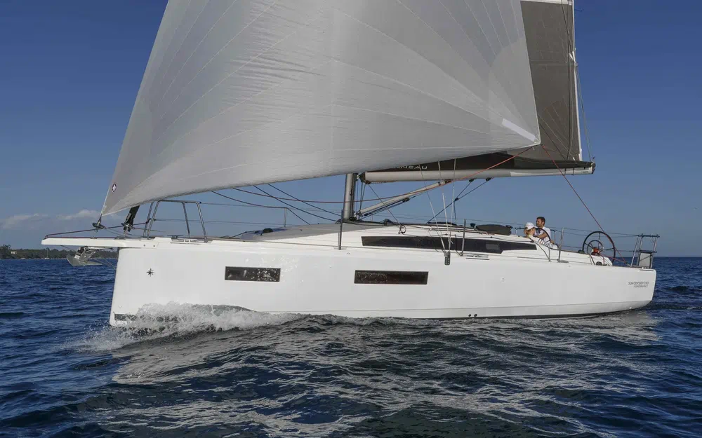 slider 5 Jeanneau sun odyssey 350
