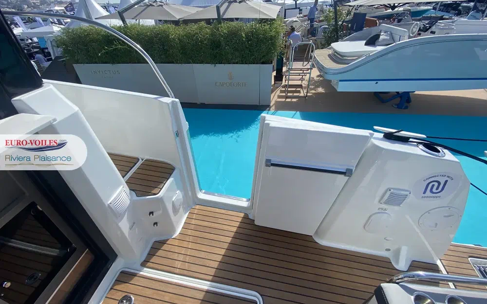 slider 3 Jeanneau Merry Fisher 895 Serie 2